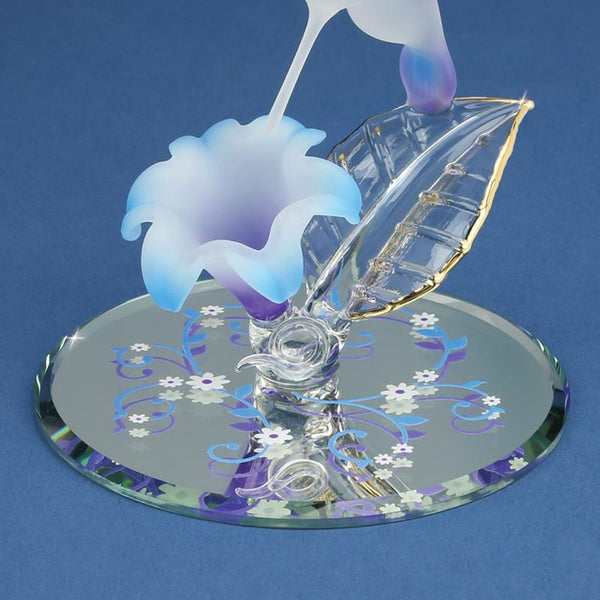 CF3 483-BF: Hummingbird with Blue Flower