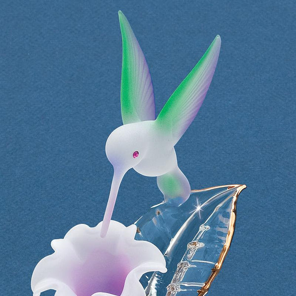 CF3 483WL: Hummingbird with White and Lavender Lily