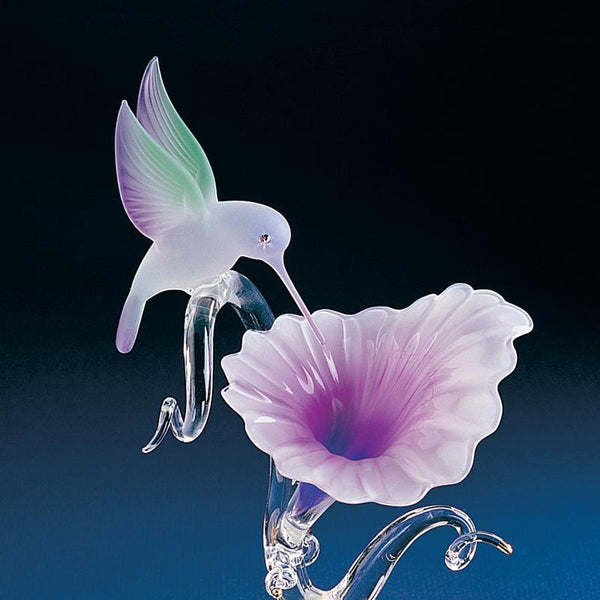 F6 347F: Hummingbird with Fuchsia Flower