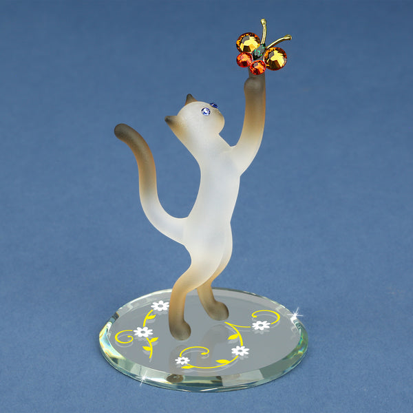 L0 104-SC: Siamese Cat with Butterfly