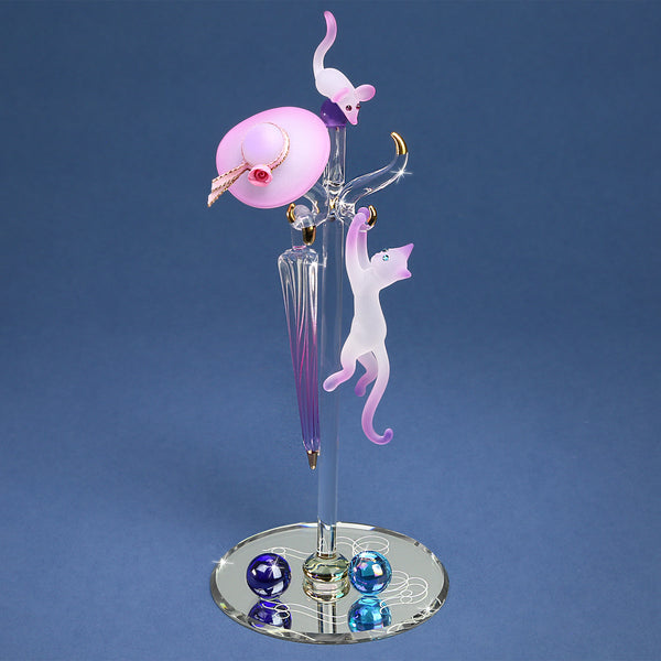 S6 211: Cat and Coat Rack