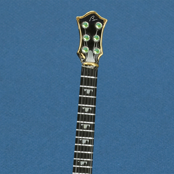 U6 638-D: Dragon Guitar (Large)