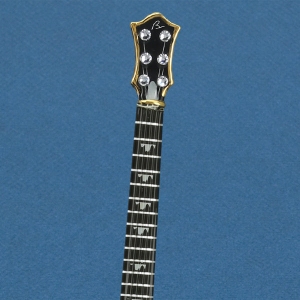 U6 640-BK: Classic Black Guitar (Large)