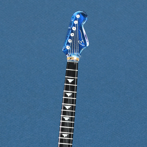 U6 641-P: Vintage Purple Haze Guitar (Large)